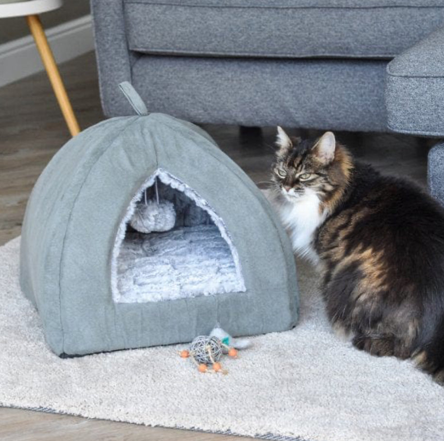 Snuggle & Snooze Grey Cat Igloo Bed with Soft Sherpa Cushion