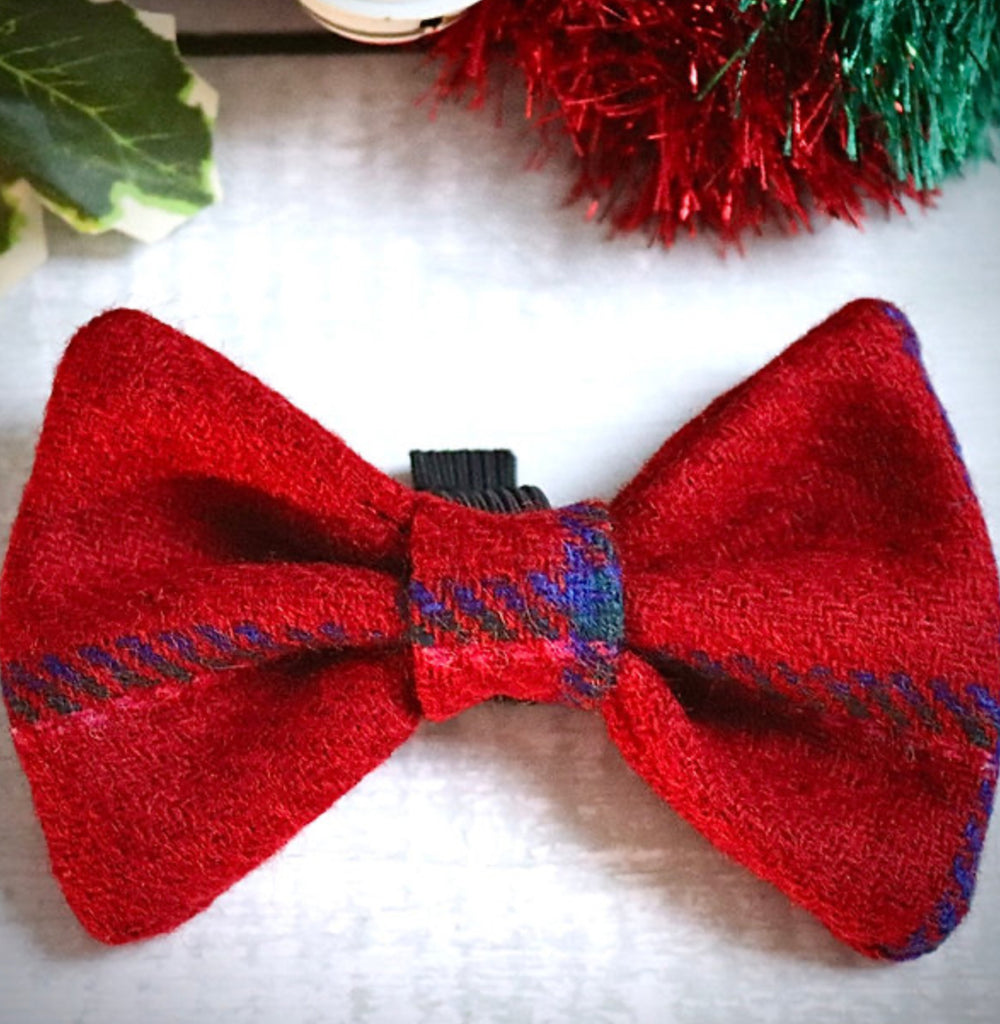 Don’t Forget the Dog - Christmas Tweed Bow Ties