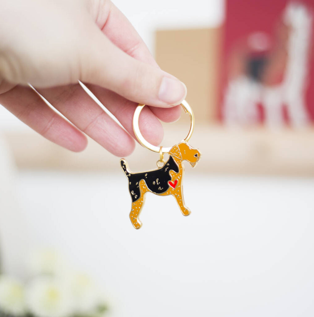 Enamel Welsh Terrier / Airedale Key Ring